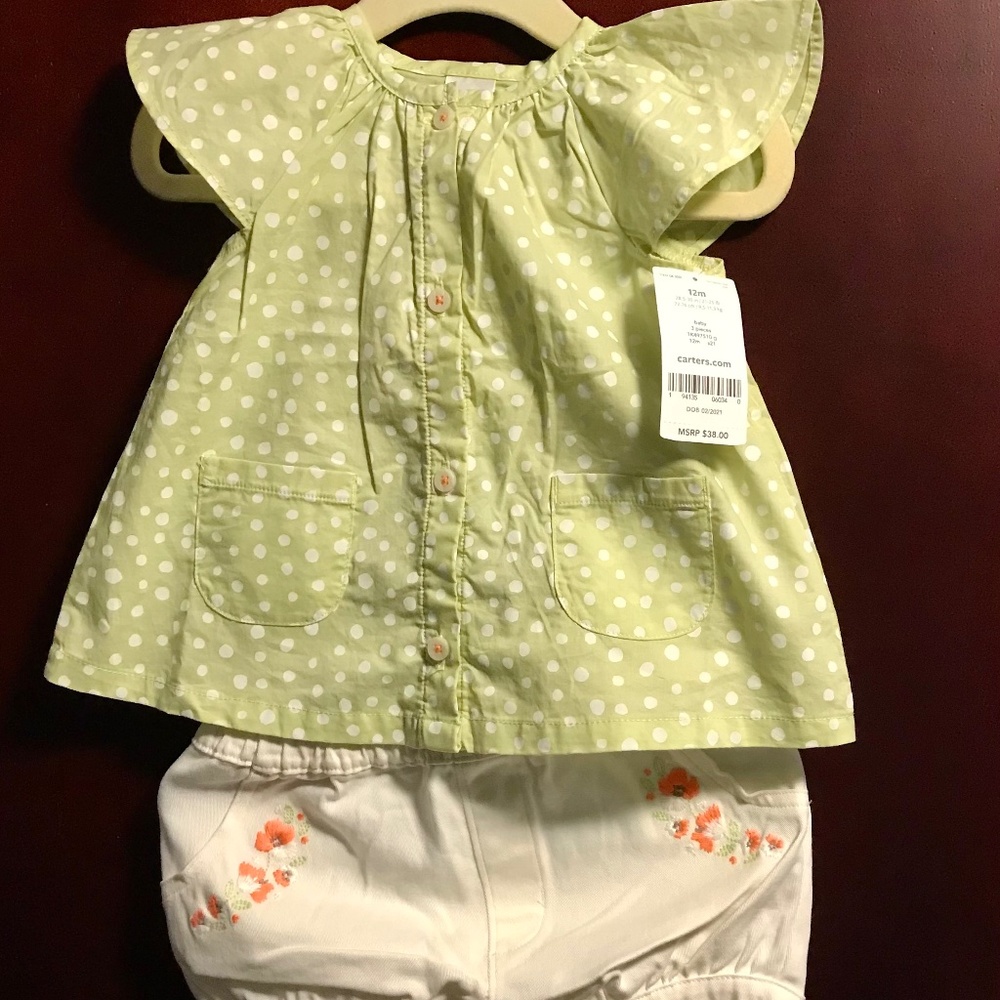 Carters baby girl, 12 months, polka dot 2 piece set